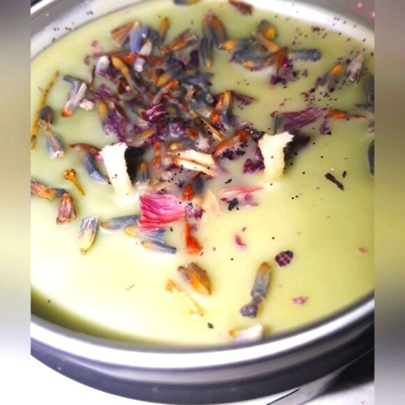 HAND Crafted Carmel apple pie all natural candle - Picture 5 of 6